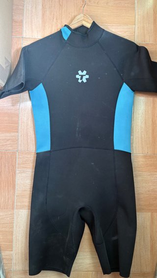 Neopreno Corto Negro y Azul