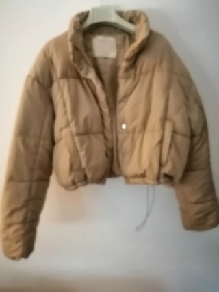 Chaqueta acolchada beige