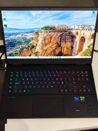 Portátil HP Omen i7 13700HX RTX 4090, 32GB, 2TB