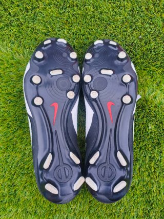 Botas de fútbol Nike Tiempo