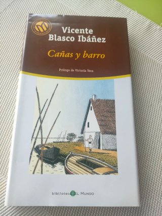 Cañas y barro