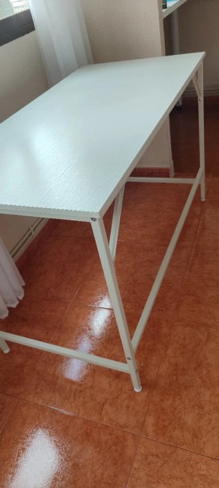 Mesa escritorio auxiliar. Alto75 Largo120 Ancho60