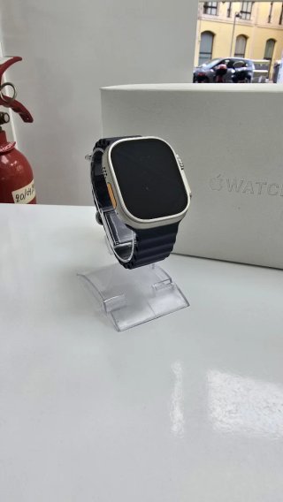 Apple Watch Ultra 2 ( CEL) 49mm Titanium Con Caja.