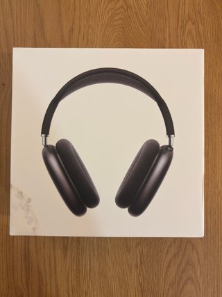 Apple AirPods Max Space Gray