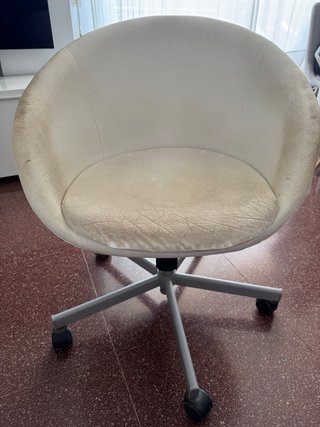 Silla de escritorio Ikea Skruvsta blanca