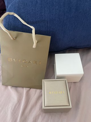 Caja para anillo Bvlgari