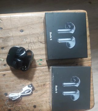 Auriculares Inalámbricos Buds 6