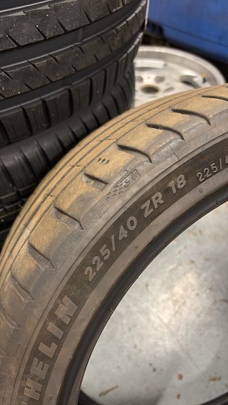 Neumático Michelin Pilot Sport 5 225/40 R18