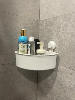 Cesto con ventosa IKEA TISKEN (Tengo 2 unidades)
