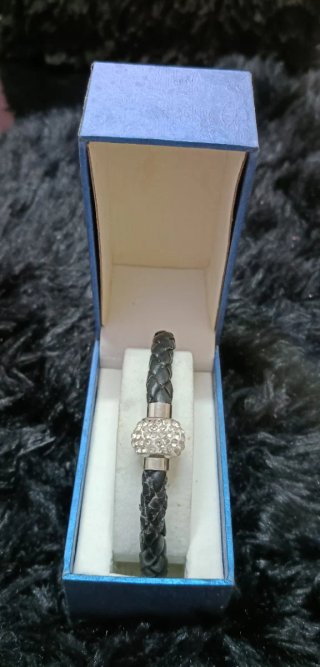 Pulsera de Polipiel Negra Trenzada