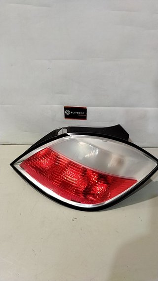 PILOTO TRASERO DERECHO Opel Astra H Berlina (2004->)