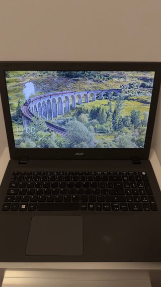 Portátil Acer i5 6ª Generación