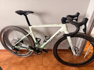 Bicicleta de Gravel Megamo Silk