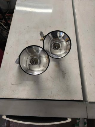 2 Focos apliques de pared