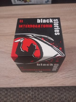 Juego de mesa Black Stories: El Interrogatorio