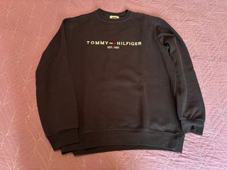 Sudadera Tommy Hilfiger Negra Talla L