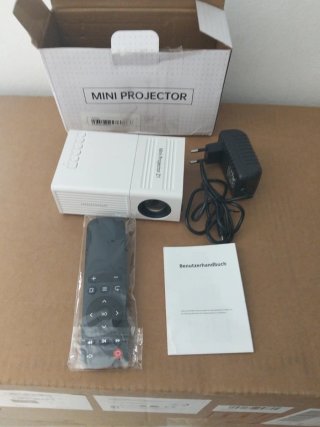 Mini Proyector Z1