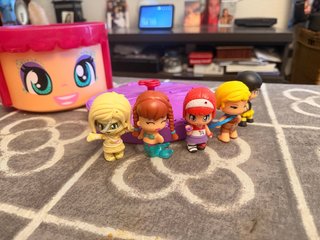 Set de Muñecas Pinypon con Caja