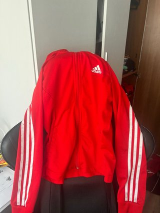 Chaqueta adidas roja de niño