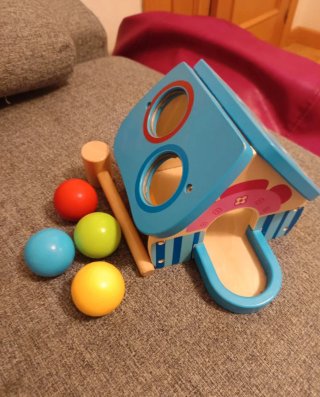 Juguete Montessori de Madera con Martillo