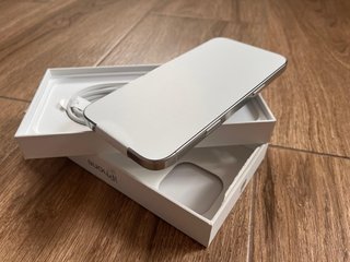 iPhone 16 Pro Max Blanco