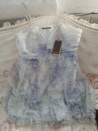 Vestido Zara con Volantes Azul y Blanco
