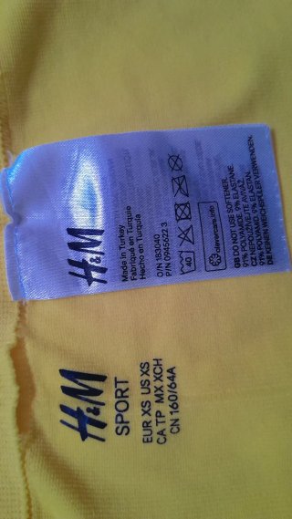 2 Mallas deportivas cortas H&M amarillas