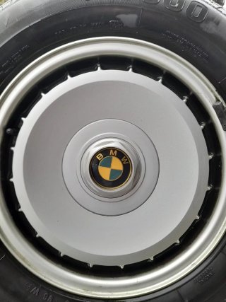 Ruedas colección Pirelli P6000 con Llantas BMW