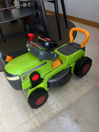 Tractor y Cortacésped 3 en 1 VTech baby