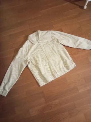 Chaqueta Zara Bomber Crema