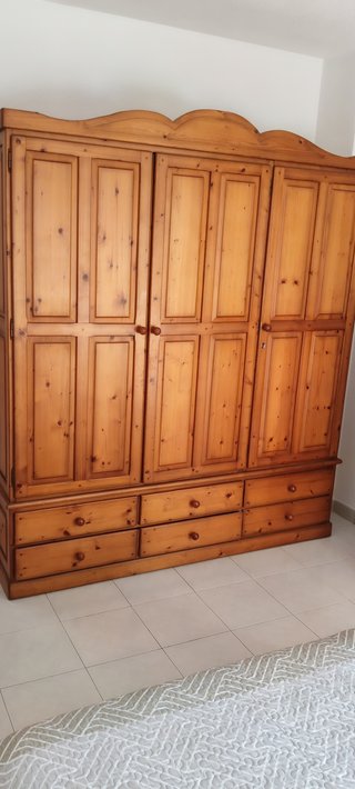 Armario de Dormitorio de Madera