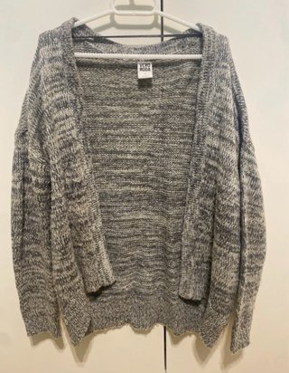 Chaqueta de punto gris Vero Moda Talla S.