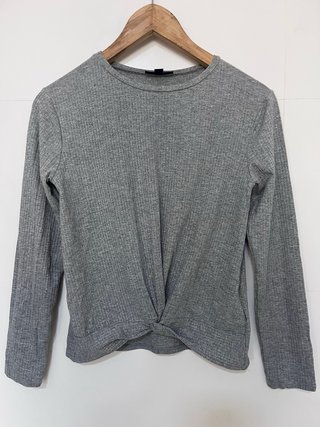 Camiseta Gris con Lazo Kiabi Talla S