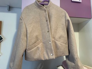 Cazadora Zara Beige