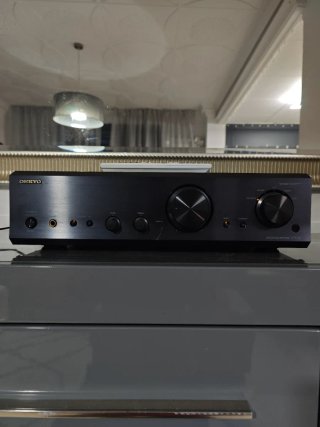 Amplificador Estéreo Onkyo A-9155