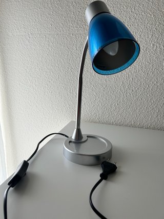 Lámpara de mesa para estudio