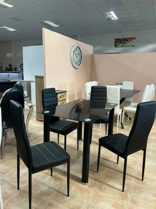 Mesa Comedor 4 Sillas Negras - Nuevo