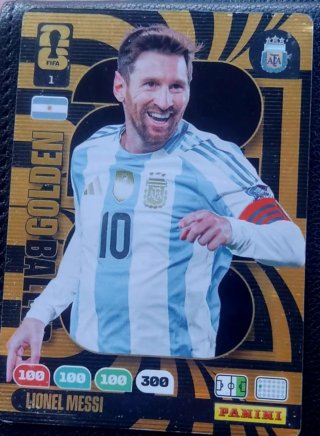 Carta Panini Lionel Messi Golden