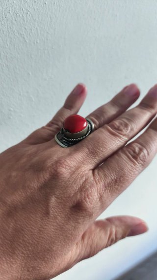 Anillo Bohemio de Plata con Piedra Roja