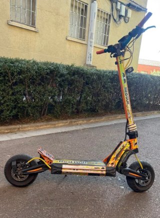 Patinete Eléctrico Ecoxtrem M41 Armored One