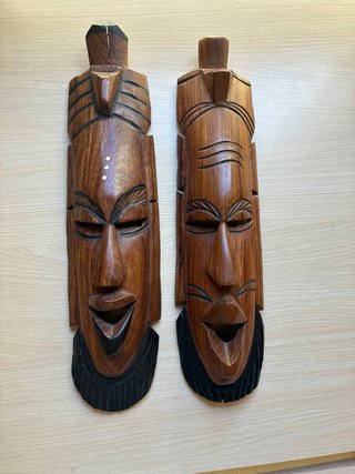 Set de 2 Máscaras de Pared de Madera