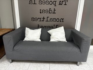 Sofá de 2 plazas IKEA gris