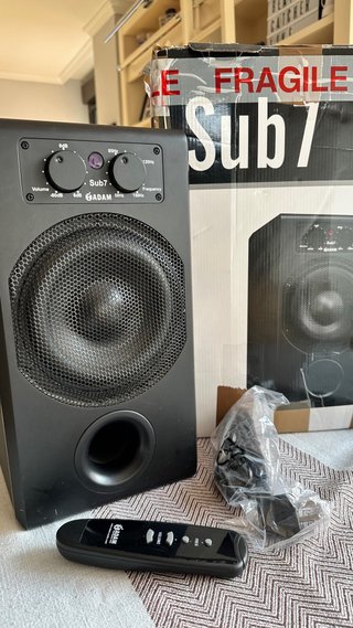 Subwoofer Activo Adam Audio Sub 7