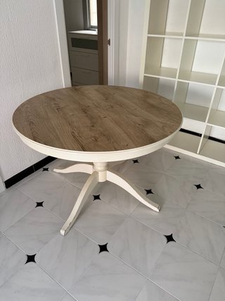 Mesa de comedor redonda