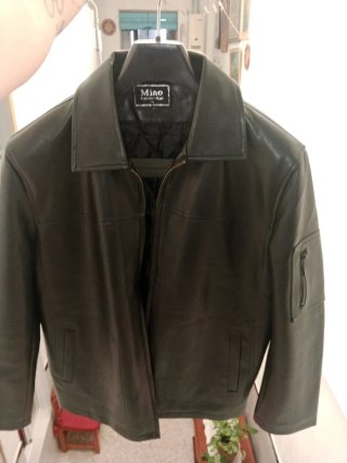 Chaqueta de cuero negra Mino