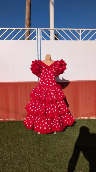 610 Traje de Flamenca Rojo con Lunares Blancos