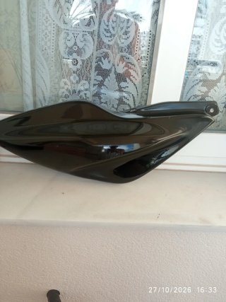 Pastas Traseras Yamaha Aerox