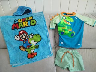T12-24 m Camiseta térmica neopreno+bañador+toalla
