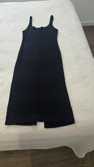 Vestido negro básico