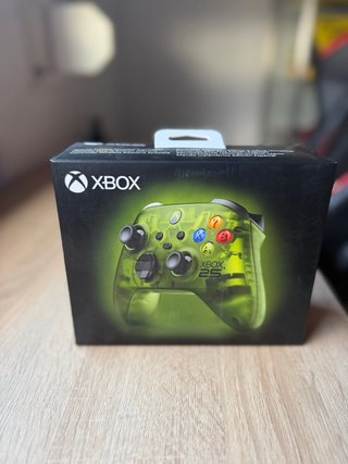 Mando Xbox 25 Aniversario